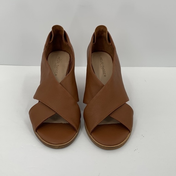Kelsi Dagger Kacey criss cross sandal bootie shoe wide strap heel tan brown 7.5 - Picture 3 of 6